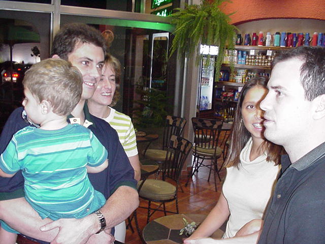 Cena Cono Sur de Intelsat August 2002